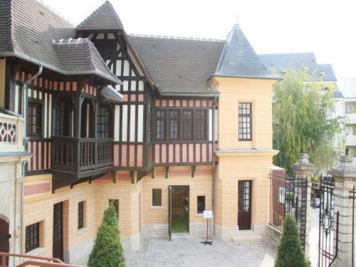 Montmorency appartement Extérieur photo